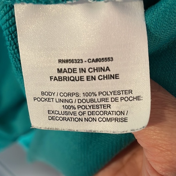 Nike Dri-Fit Sleeveless Hoodie - Picture 4 of 5